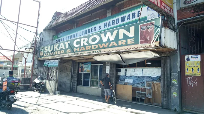 Sucat Crown Hardware logo